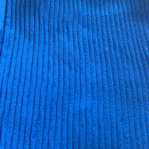 Aerie Blue Ribbed Snap Front Cropped Tank Size Small in Like New Condition - Picture 2 of 6